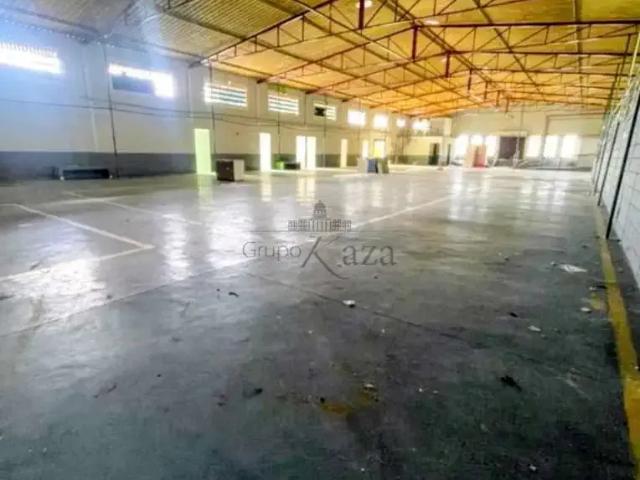Casa aluguel em Região Imediata de São José dos Campos, Região Metropolitana do Vale do Paraíba e Litoral Norte