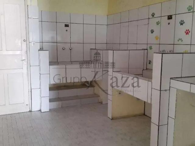 Casa aluguel em Região Imediata de São José dos Campos, Região Metropolitana do Vale do Paraíba e Litoral Norte
