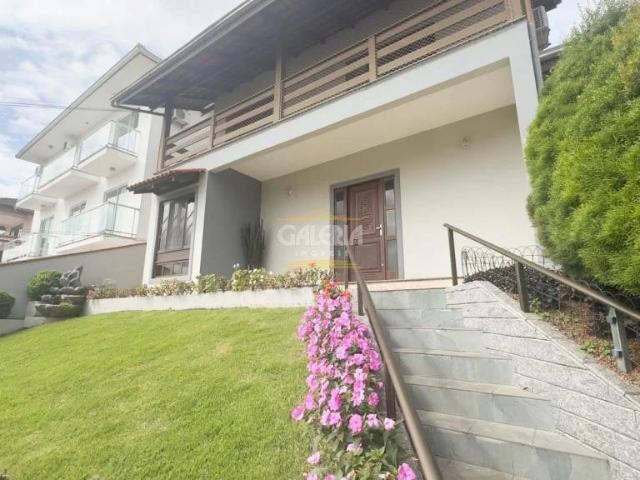 Casa aluguel em Região Geográfica Imediata de Joinville, Joinville