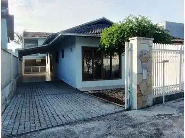 Casa aluguel em Região Geográfica Imediata de Joinville, Joinville