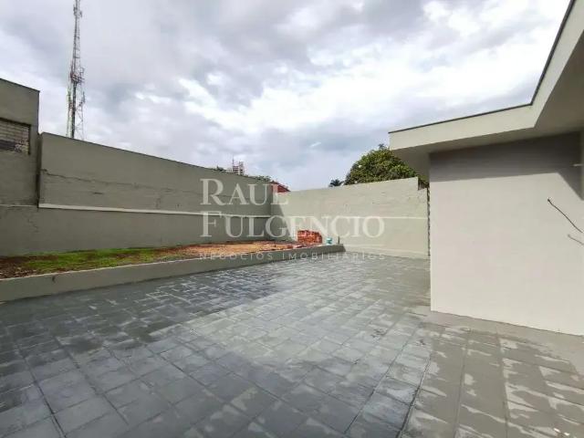 Casa aluguel em Região Geográfica Imediata de Londrina, Londrina