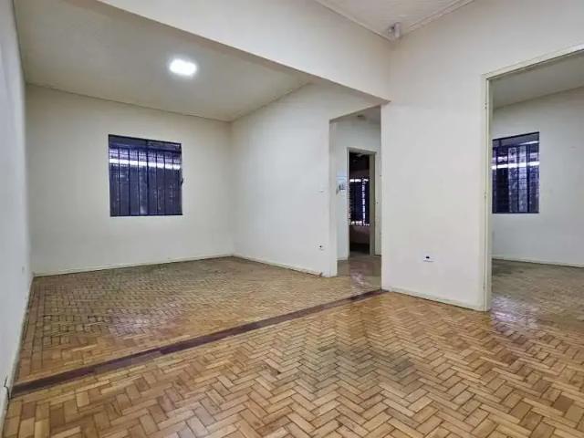 Casa aluguel em Região Geográfica Imediata de Londrina, Londrina