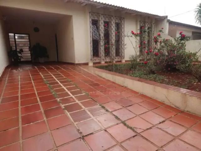 Casa aluguel em Região Geográfica Imediata de Londrina, Londrina