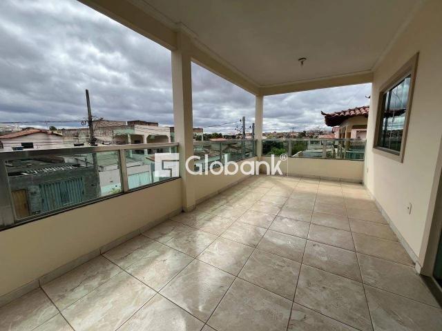 Casa aluguel em Montes Claros, Região Geográfica Intermediária de Montes Claros