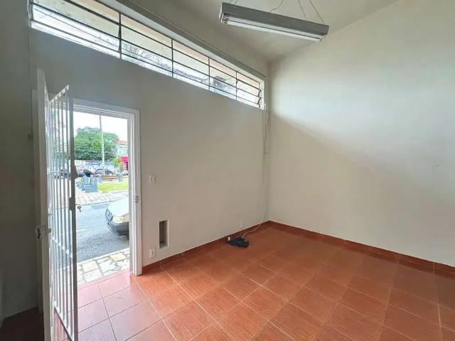 Casa aluguel em Região Imediata de Taubaté-Pindamonhangaba, Região Metropolitana do Vale do Paraíba e Litoral Norte