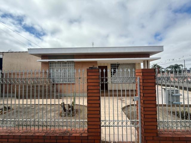 Casa aluguel em Centro, Ponta Grossa