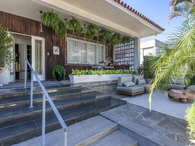 Casa aluguel em Região Geográfica Imediata de Porto Alegre, Região Metropolitana de Porto Alegre
