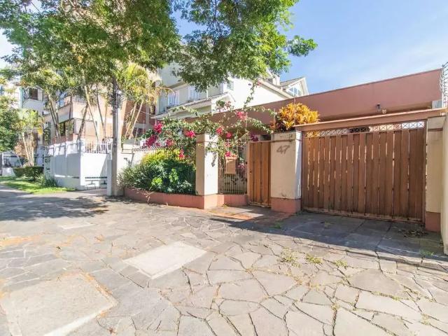 Casa aluguel em Região Geográfica Imediata de Porto Alegre, Região Metropolitana de Porto Alegre