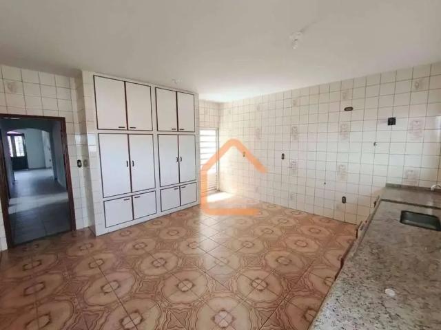 Casa aluguel em Região Geográfica Imediata de Pouso Alegre, Pouso Alegre