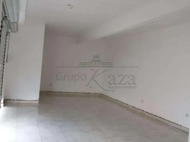 Casa aluguel em Região Imediata de São José dos Campos, Região Metropolitana do Vale do Paraíba e Litoral Norte