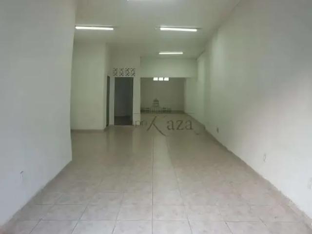 Casa aluguel em Região Imediata de São José dos Campos, Região Metropolitana do Vale do Paraíba e Litoral Norte