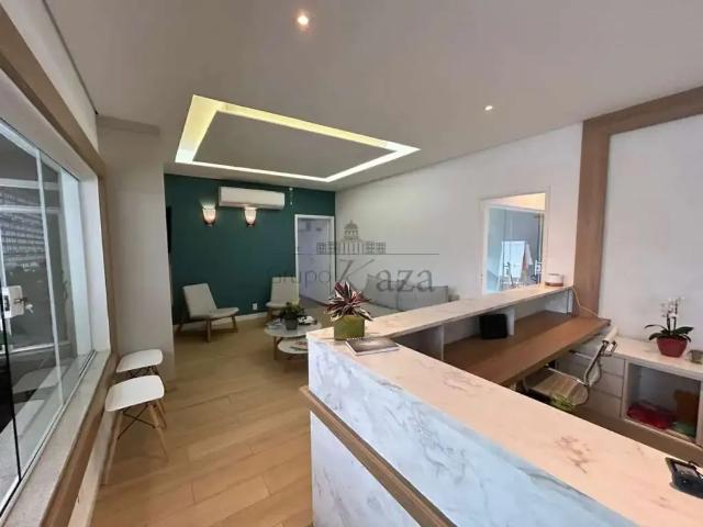 Casa aluguel em Região Imediata de São José dos Campos, Região Metropolitana do Vale do Paraíba e Litoral Norte