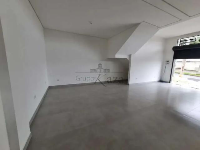 Casa aluguel em Região Imediata de São José dos Campos, Região Metropolitana do Vale do Paraíba e Litoral Norte