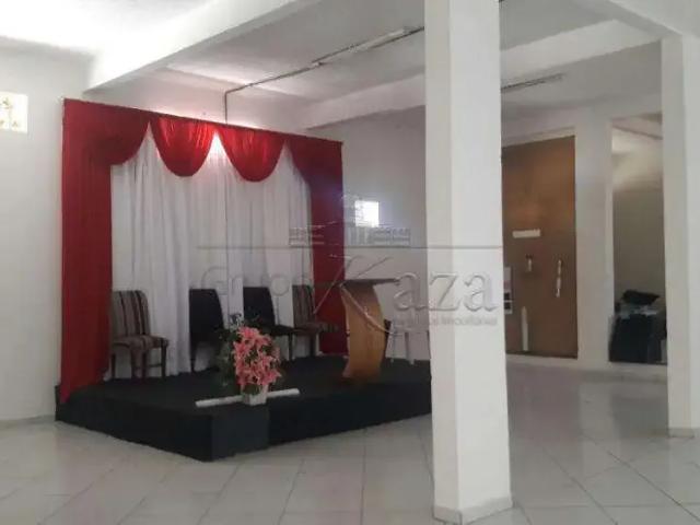 Casa aluguel em Região Imediata de São José dos Campos, Região Metropolitana do Vale do Paraíba e Litoral Norte