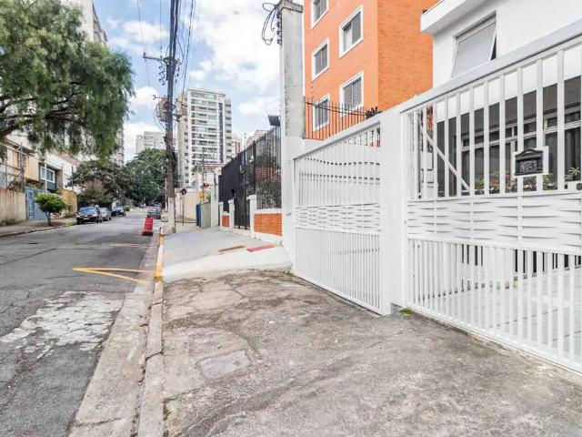 Casa aluguel em Região Imediata de São Paulo, Região Metropolitana de São Paulo