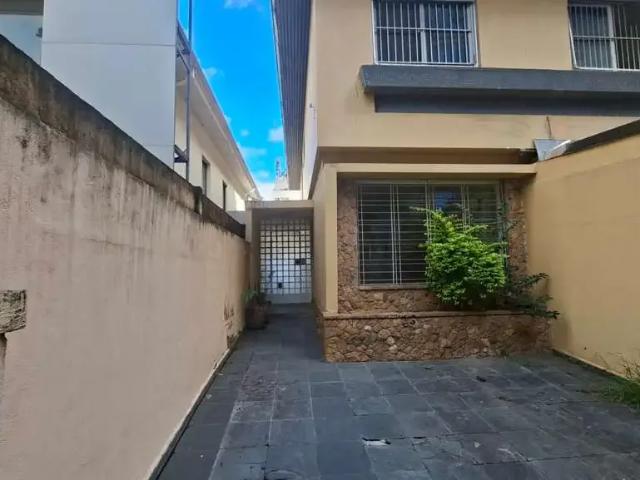 Casa aluguel em Região Imediata de São Paulo, Região Metropolitana de São Paulo