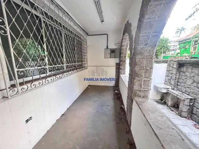 Casa aluguel em Santos