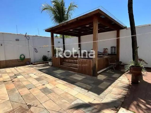 Casa aluguel em Região Geográfica Imediata de Uberlândia, Oliveira Fortes