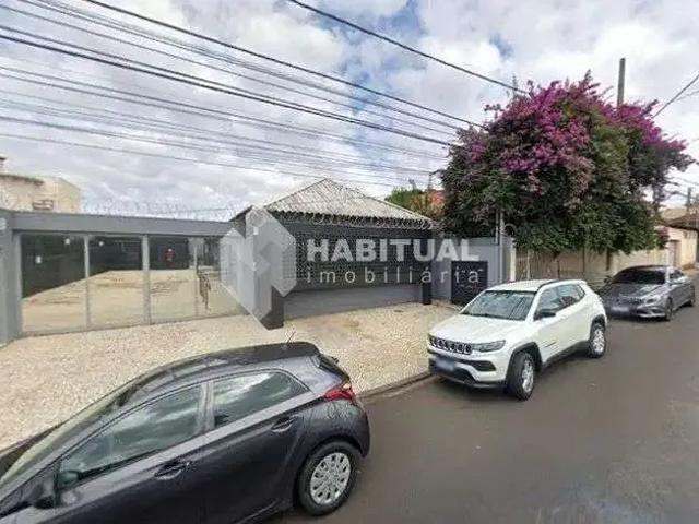 Casa aluguel em Setor Central, Uberlândia