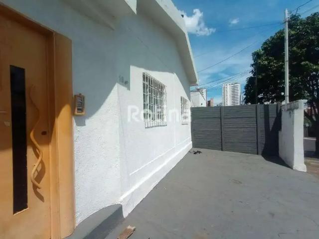 Casa aluguel em Região Geográfica Imediata de Uberlândia, Oliveira Fortes