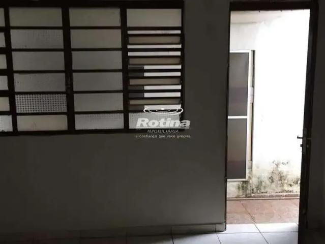 Casa aluguel em Região Geográfica Imediata de Uberlândia, Oliveira Fortes