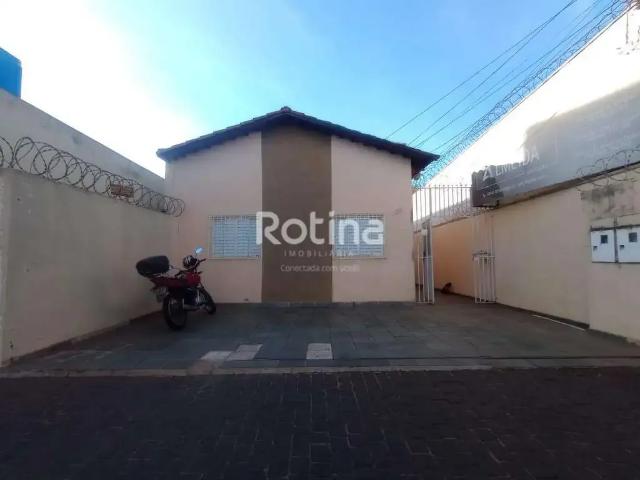Casa aluguel em Região Geográfica Imediata de Uberlândia, Oliveira Fortes