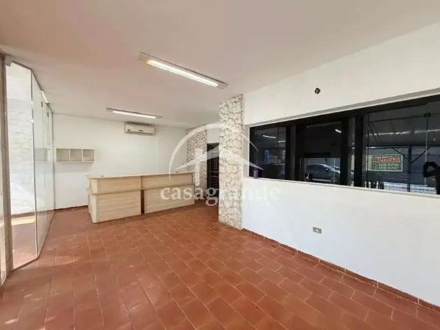 Casa aluguel em Setor Central, Uberlândia
