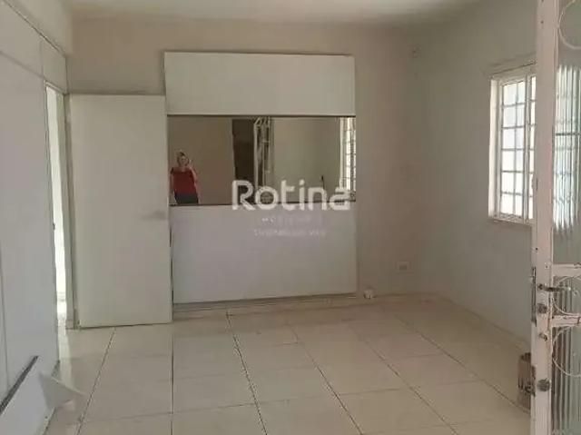 Casa aluguel em Região Geográfica Imediata de Uberlândia, Oliveira Fortes