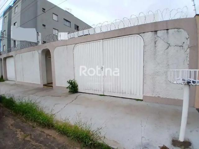 Casa aluguel em Região Geográfica Imediata de Uberlândia, Oliveira Fortes