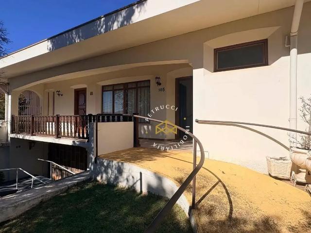 Casa aluguel em Vila Embaré, Valinhos