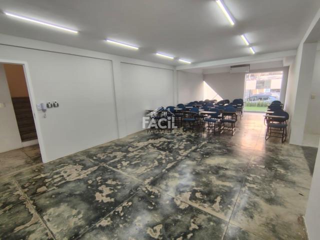 Casa aluguel em Região Geográfica Imediata de Vitória, Região Metropolitana da Grande Vitória