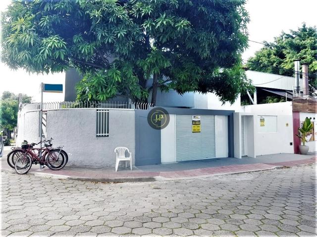Casa aluguel em Região Geográfica Imediata de Vitória, Região Metropolitana da Grande Vitória