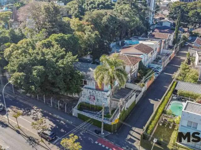 Casa venda em Alto da Glória, Curitiba