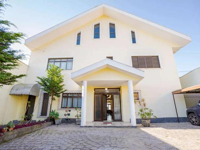 Casa venda em Parolin, Curitiba