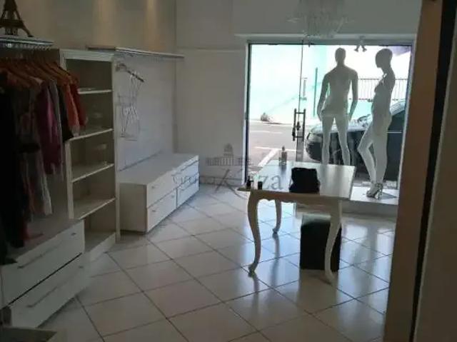 Casa venda em Região Imediata de São José dos Campos, Região Metropolitana do Vale do Paraíba e Litoral Norte