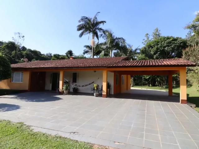 Casa venda em Região Imediata de São José dos Campos, Região Metropolitana do Vale do Paraíba e Litoral Norte