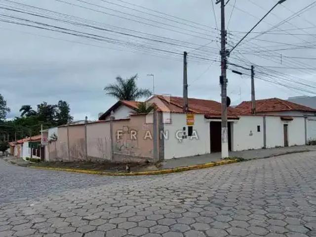 Casa venda em Região Imediata de São José dos Campos, Região Metropolitana do Vale do Paraíba e Litoral Norte