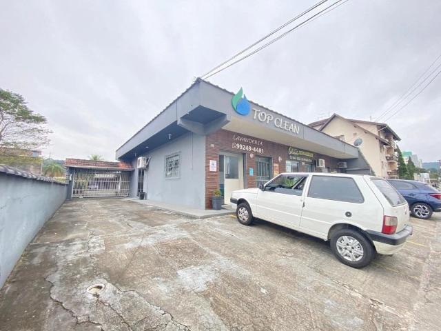 Casa venda em Bom Retiro, Joinville