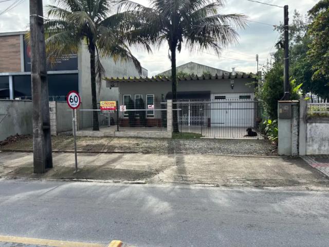 Casa venda em Guanabara, Joinville