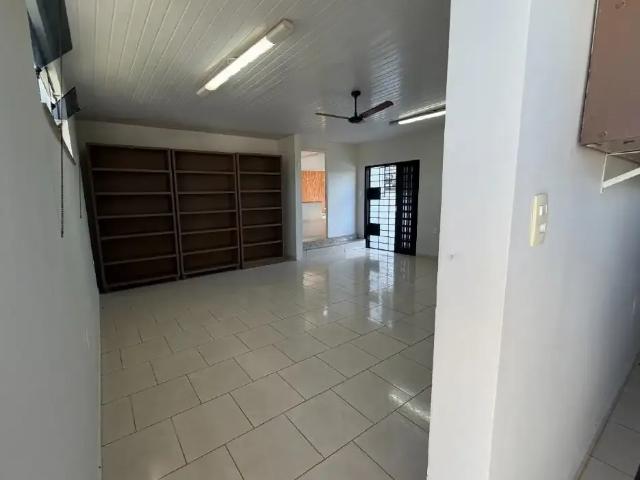 Casa venda em Região Imediata de Lins, Lins
