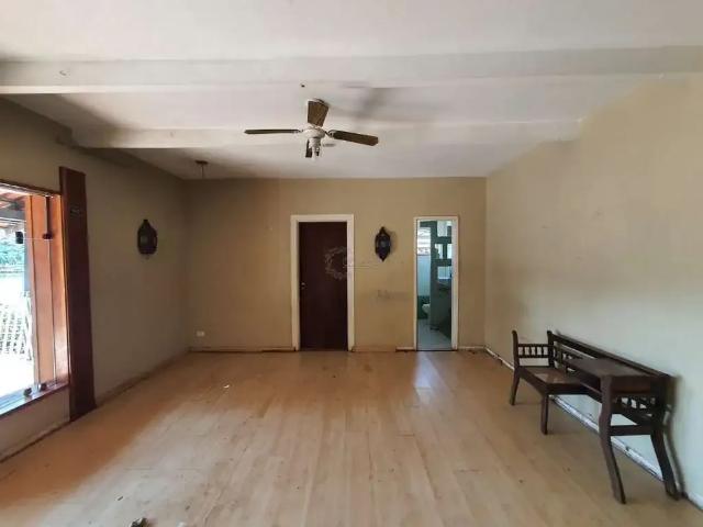 Casa venda em Região Geográfica Imediata de Londrina, Londrina