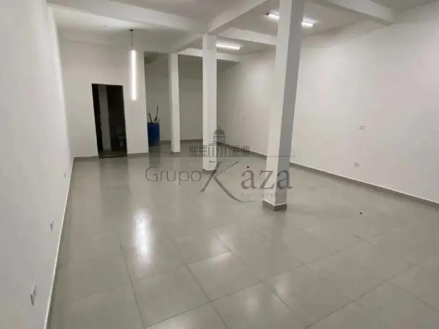 Casa venda em Região Imediata de São José dos Campos, Região Metropolitana do Vale do Paraíba e Litoral Norte