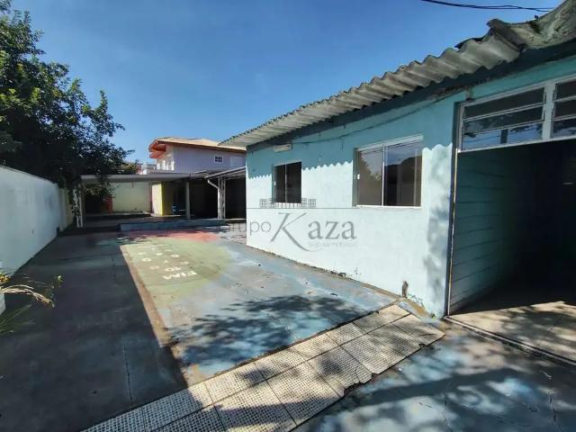 Casa venda em Região Imediata de São José dos Campos, Região Metropolitana do Vale do Paraíba e Litoral Norte