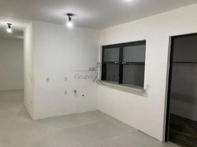 Casa venda em Região Imediata de São José dos Campos, Região Metropolitana do Vale do Paraíba e Litoral Norte