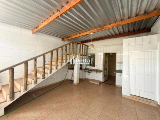 Casa venda em Setor Central, Uberlândia