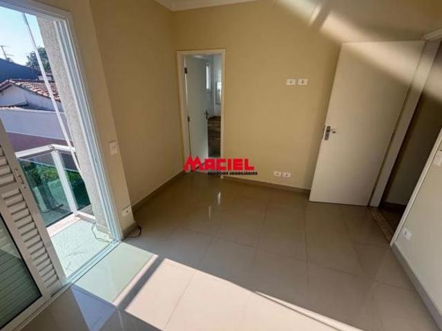 Casa venda em Região Imediata de São José dos Campos, Região Metropolitana do Vale do Paraíba e Litoral Norte