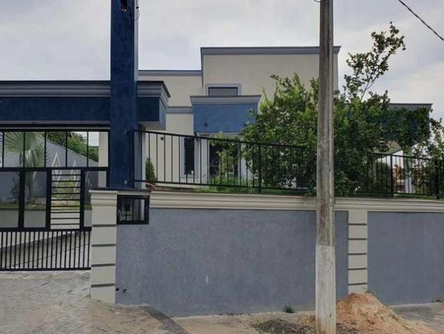 Casa aluguel em Vale da Bênção, Araçariguama