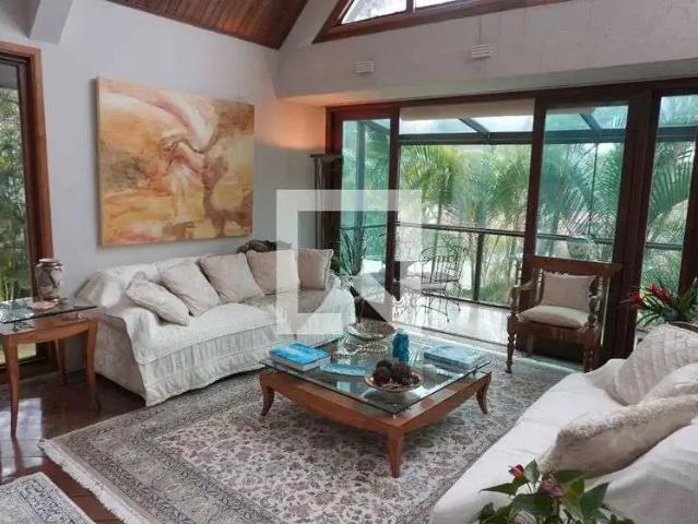 Casa aluguel em Região Imediata de São Paulo, Região Metropolitana de São Paulo