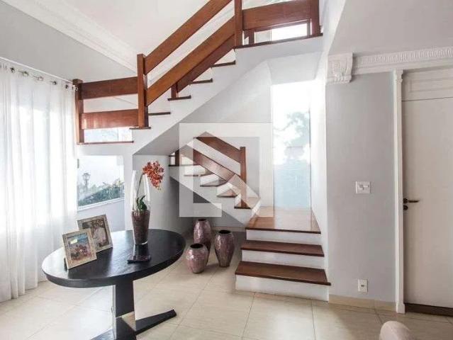 Casa aluguel em Região Imediata de São Paulo, Região Metropolitana de São Paulo