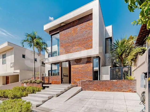 Casa aluguel em Alphaville, Barueri